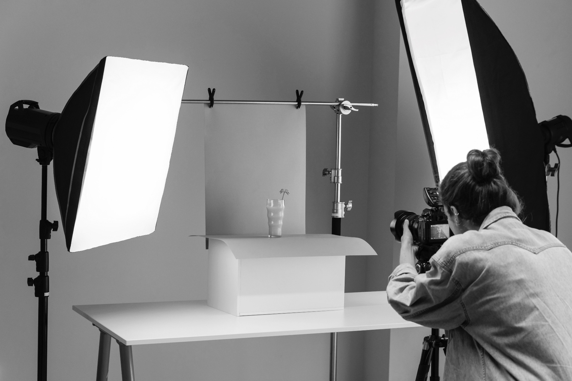 Ürün Fotoğrafı Çekim Teknikleri: Satışları Artıran Profesyonel Ürün Fotoğrafları Nasıl Çekilir?